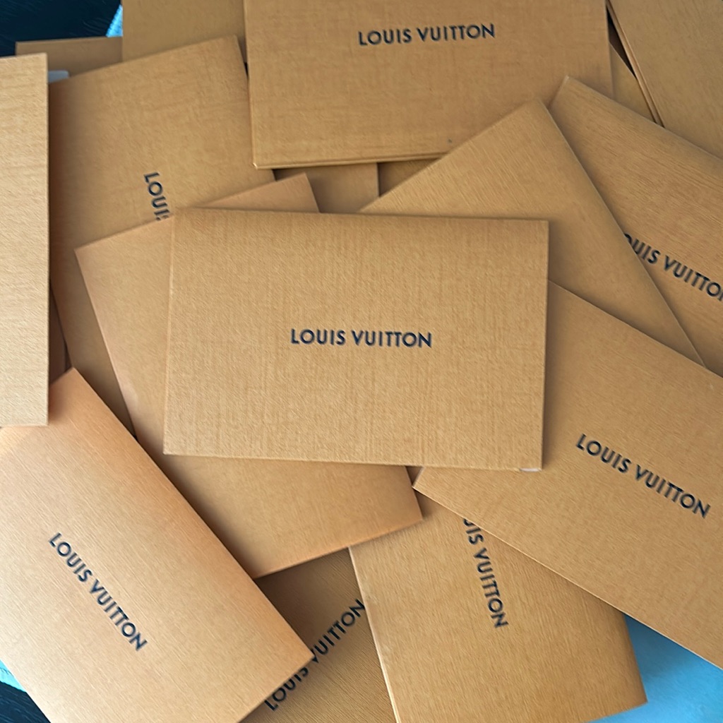 2 For 5 Authentic Louis Vuitton Receipt Holder For Sale
